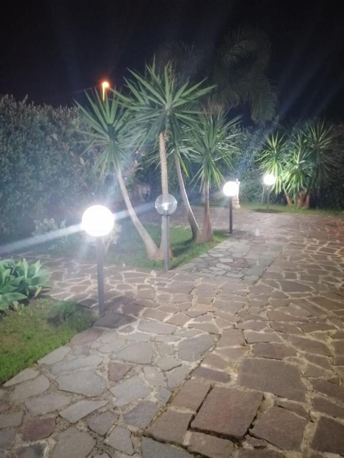 Villa Cavalluccio Marino Con Piscina Idromassaggio Carini Exterior foto
