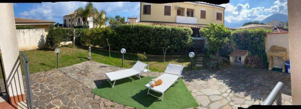 Villa Cavalluccio Marino Con Piscina Idromassaggio Carini Exterior foto